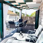 Nono Apartment Splitska